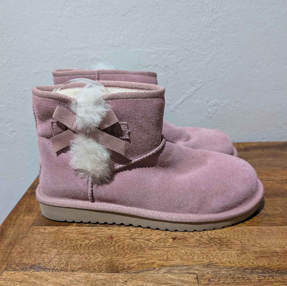 Koolaburra by UGG Women's Victoria Mini Fashion Boot‎ Size 8 Euc
